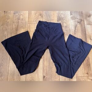 Aerie Real Me Crossover Flare Legging Short Length NWOT